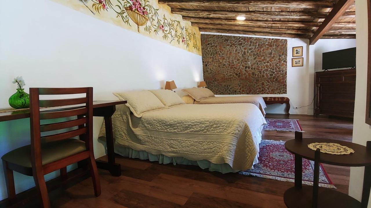 Hotel Boutique Casa Montalvo Cuenca Ngoại thất bức ảnh