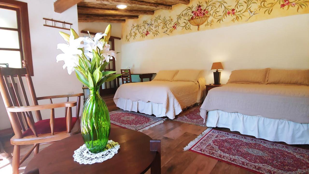 Hotel Boutique Casa Montalvo Cuenca Ngoại thất bức ảnh