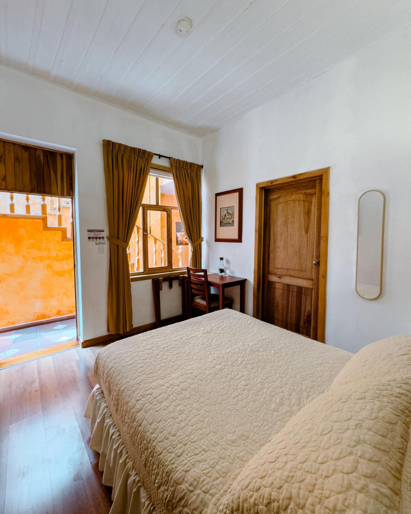 Hotel Boutique Casa Montalvo Cuenca Ngoại thất bức ảnh